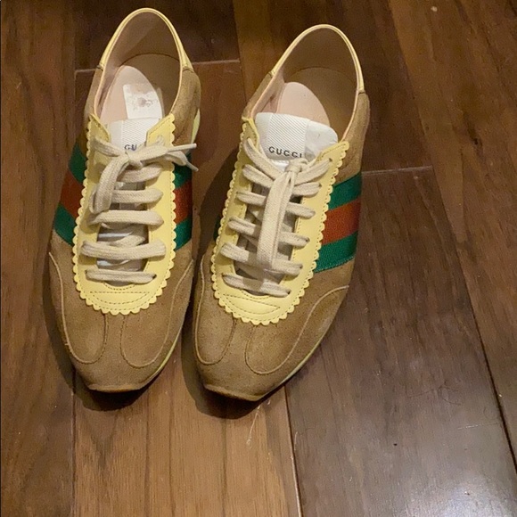 Gucci sneakers ❌❌❌SOLD❌❌❌ - Picture 1 of 4